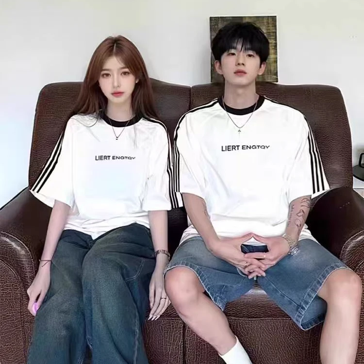 不撞衫的情侣装t恤2025新款夏装高质量纯棉短袖高级感三条杠套装