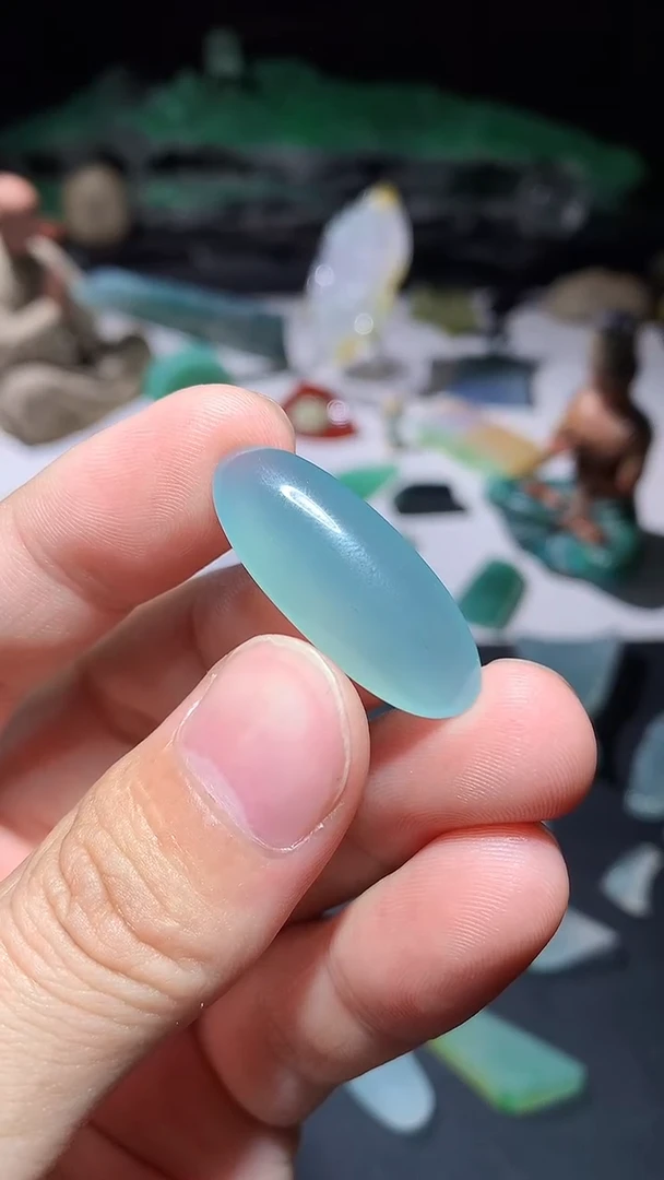 未镶嵌定制翡翠吊坠