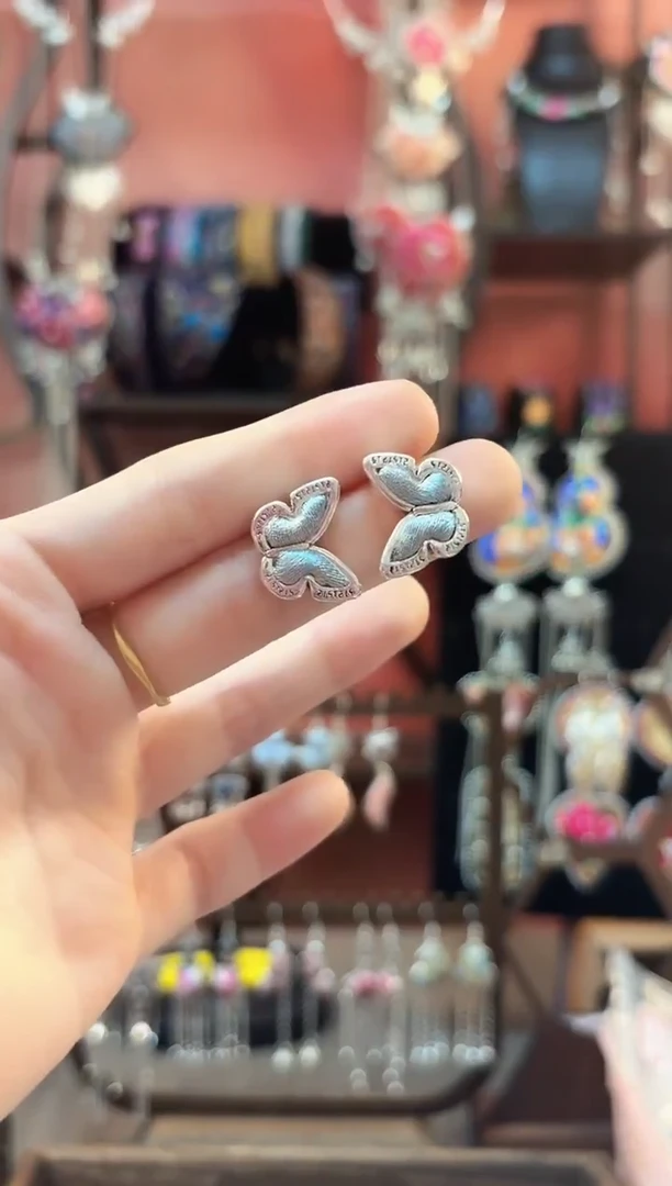 织绣云织谣民族风精美饰品   474