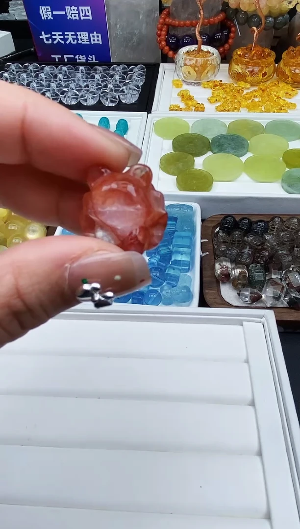 【闪购商品】水晶吊坠(不含链)未镶嵌50a多样性发其一2/7/1个