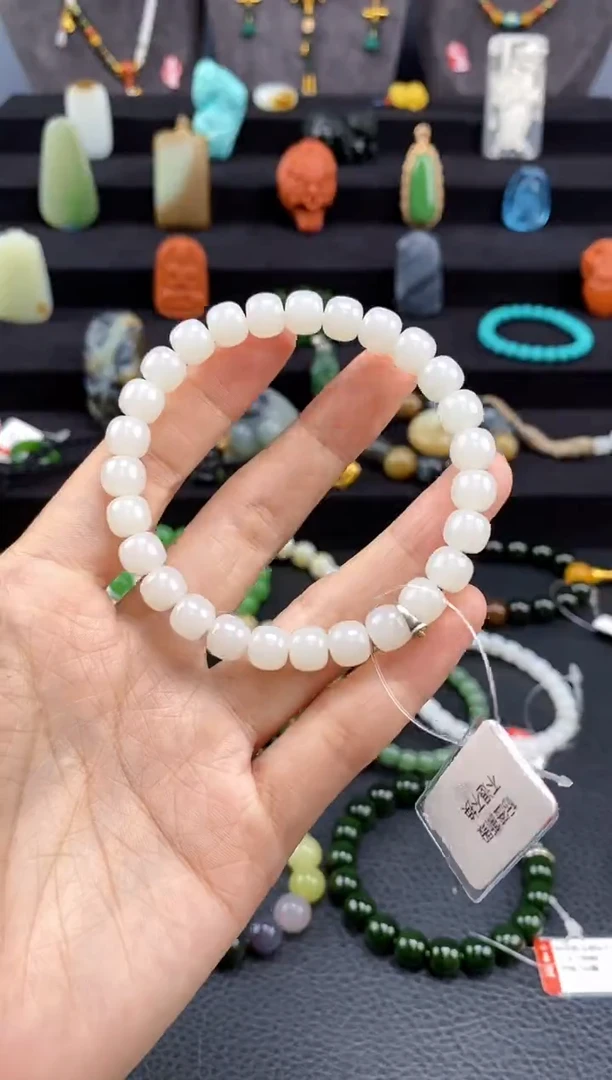 手串未镶嵌和田玉8mm金山老型手串