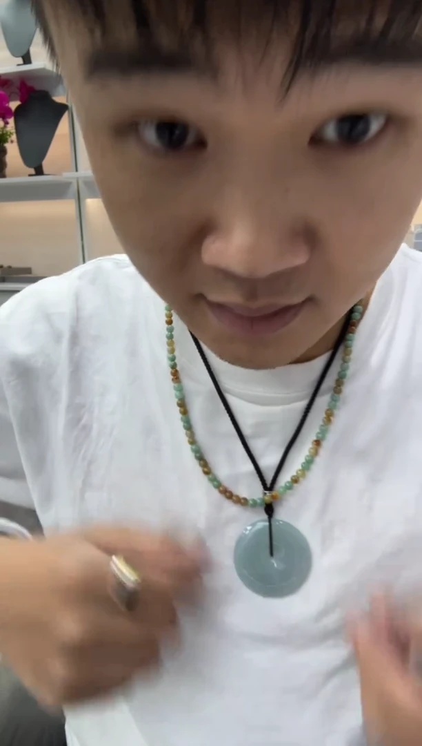 颈饰未镶嵌翡翠天然翡翠A货孤品一件