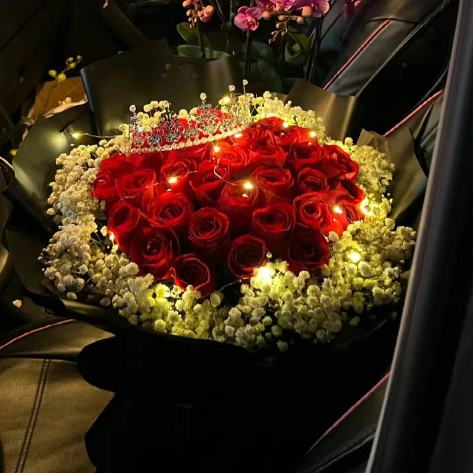 【宠你三生三世】33朵红玫瑰花束满天星混搭鲜花玫瑰花束生日鲜花