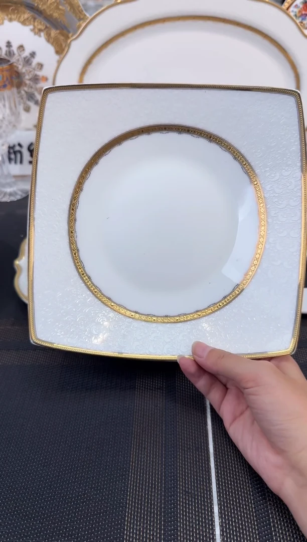 瓷片方深盘 正品 1个
