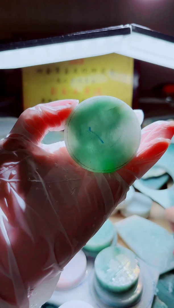 翡翠挂件未镶嵌A货曹璀876