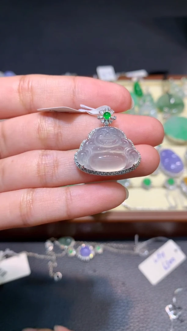 颈饰未镶嵌翡翠1