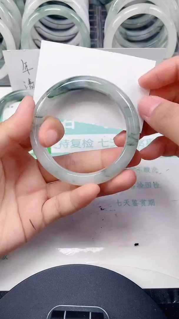 未镶嵌手镯石英质玉55-55/56