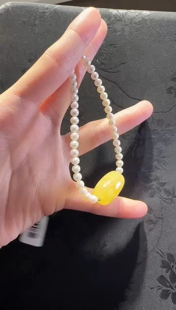 蜜蜡颈饰未镶嵌珠宝原创