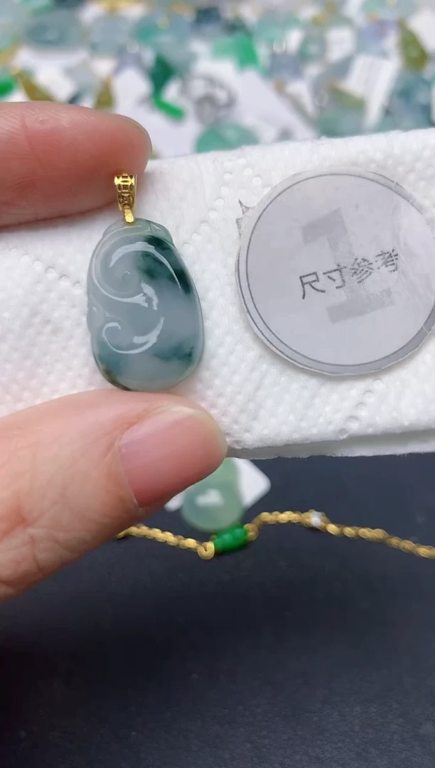 颈饰未镶嵌翡翠天然缅甸A货翡翠