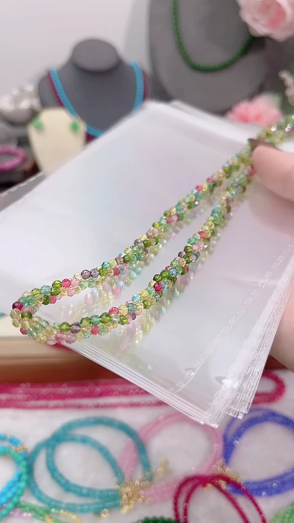 颈饰银S925镶嵌尖晶石彩麻花39.9