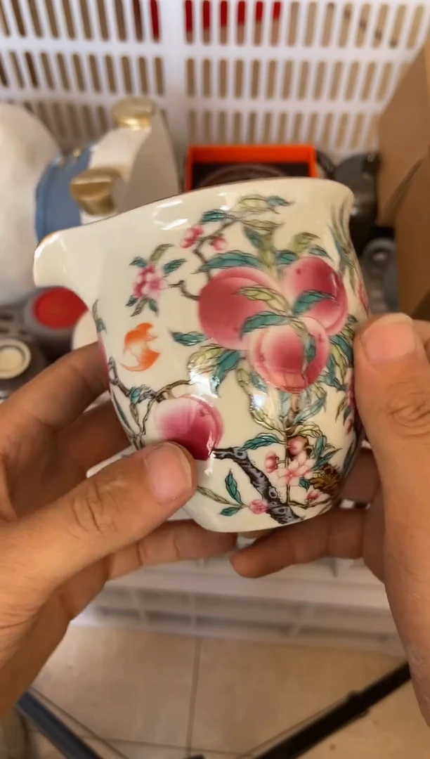 杯摄影的产品有使用过的痕迹有点脏介意勿拍