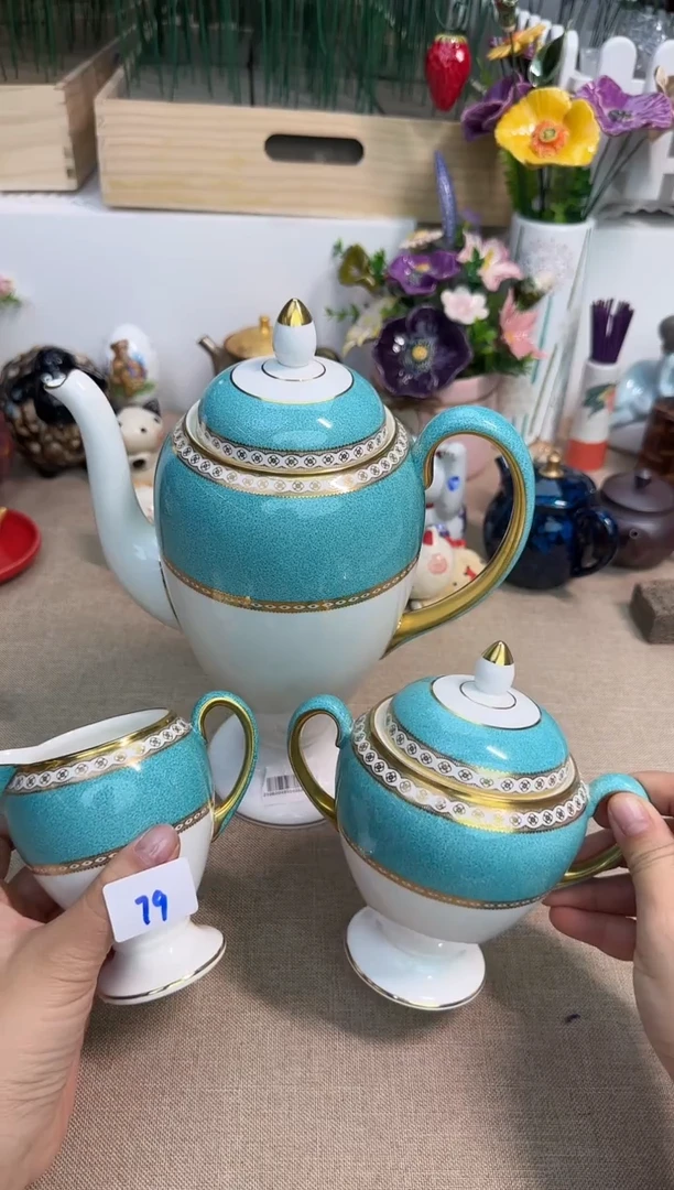 瓷片泡泡家的瓷器真好看