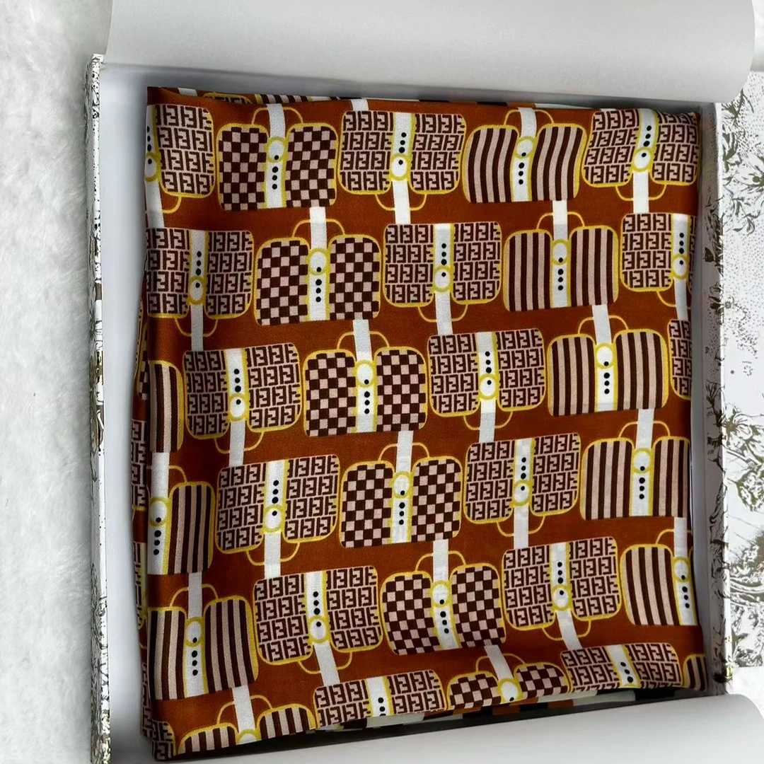 【浓情四溢】A044冬季春秋经典时尚优雅方巾百搭气质护颈薄款丝巾