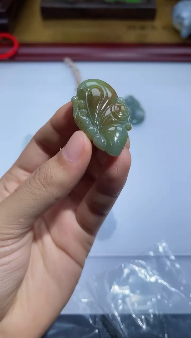 吊坠(不含链)未镶嵌翡翠1