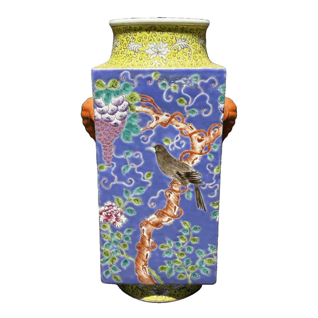 25154409g紫地葡萄花鸟纹四方琮式瓶