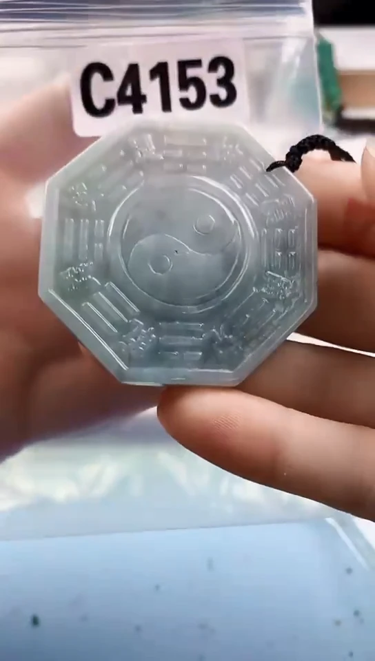 翡翠未镶嵌颈饰天然翡翠吊坠挂件