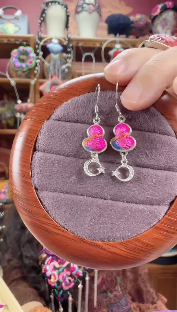 刺绣耳环115甜甜家
