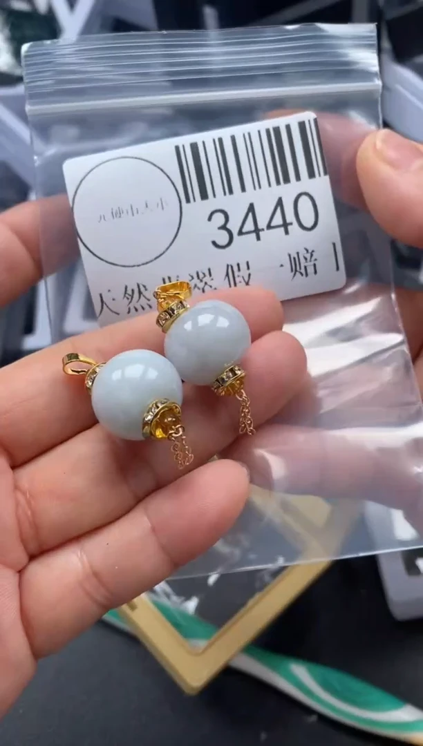 吊坠(不含链)未镶嵌翡翠3440