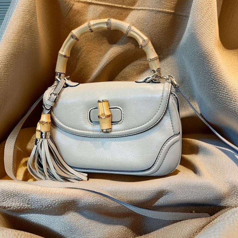 95新 GUCCI/古驰 奶茶色竹节斜挎包 1228 3507