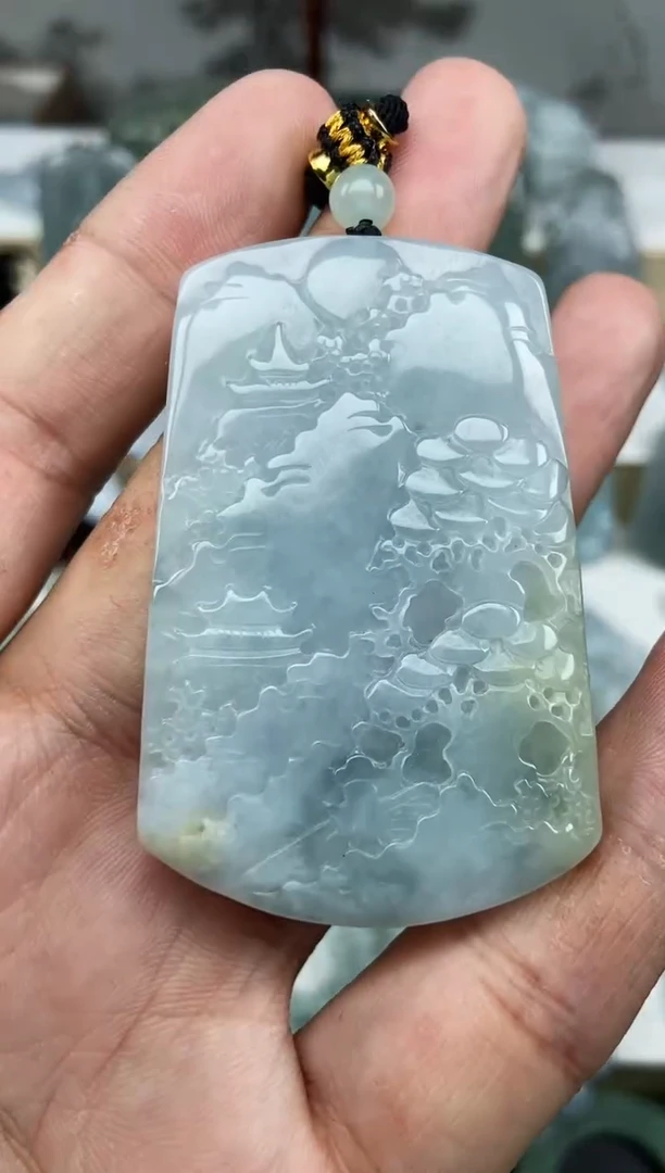 颈饰未镶嵌翡翠山水