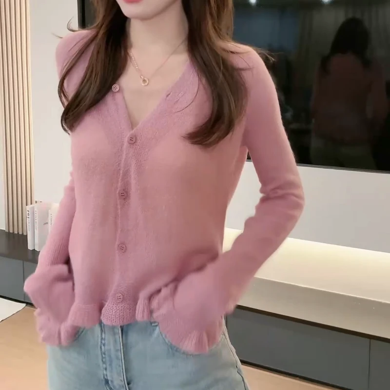 2025新款欧若风温柔软糯慵懒毛衣女人味长袖针织开衫LK2501995