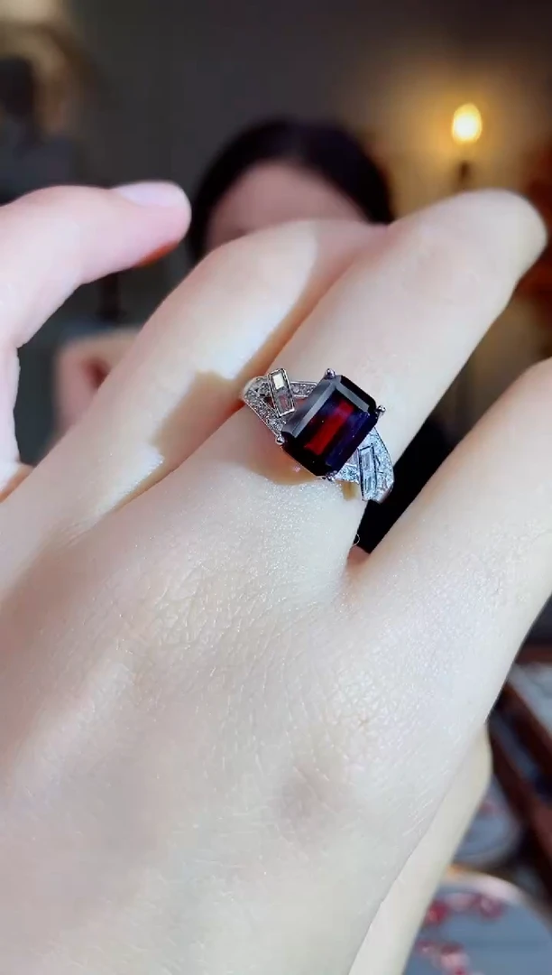 银S925镶嵌手饰石榴石手饰