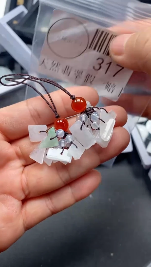 吊坠(不含链)未镶嵌翡翠317