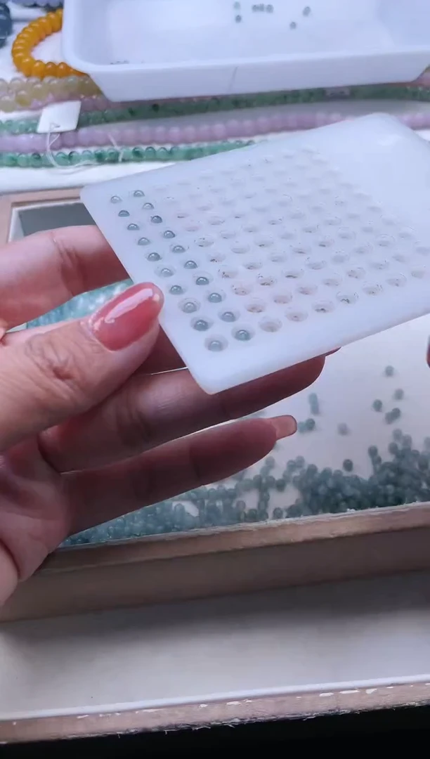 【闪购商品】翡翠手链未镶嵌 散珠多样性发自选