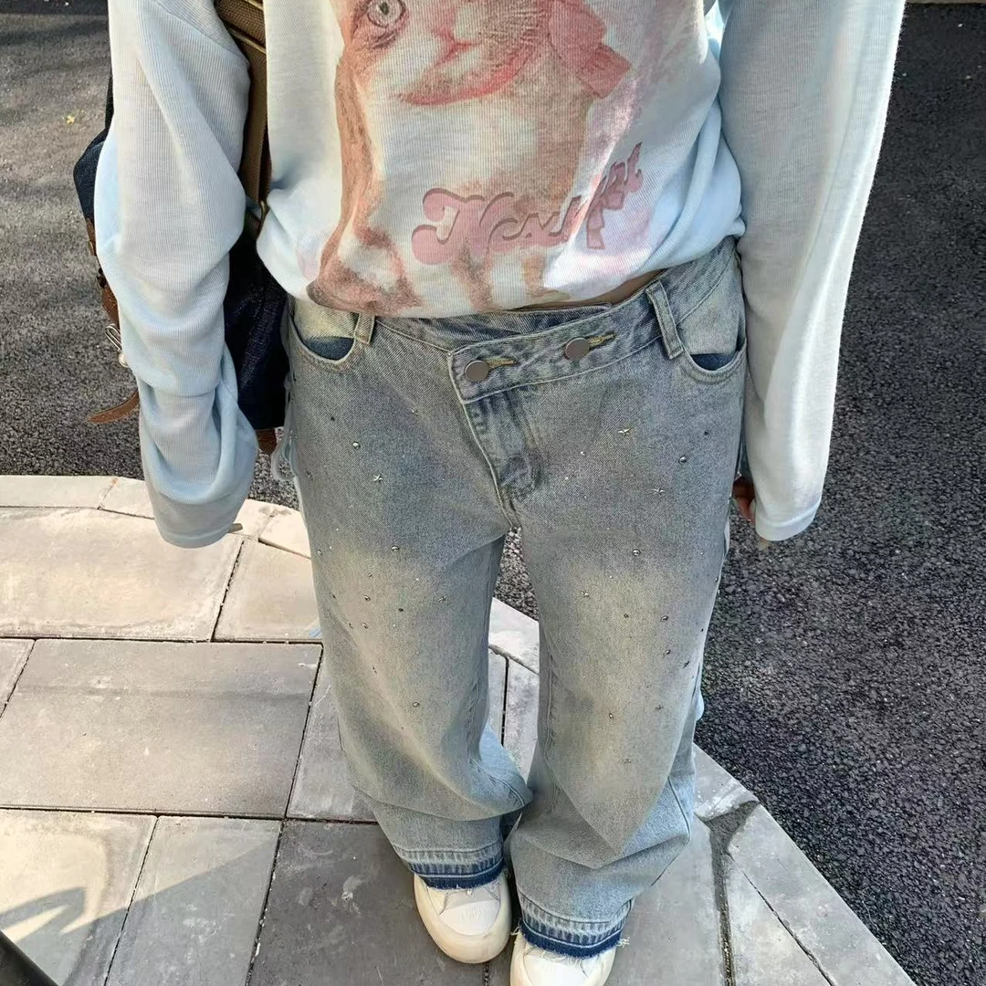 NCXK-烫银星星烫钻洗水蓝色牛仔裤错落腰头设计显瘦直筒裤KZ25002