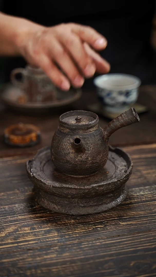 全手工制作 重工 南蛮 爆裂纹 重肌理  侧把壶 185cc