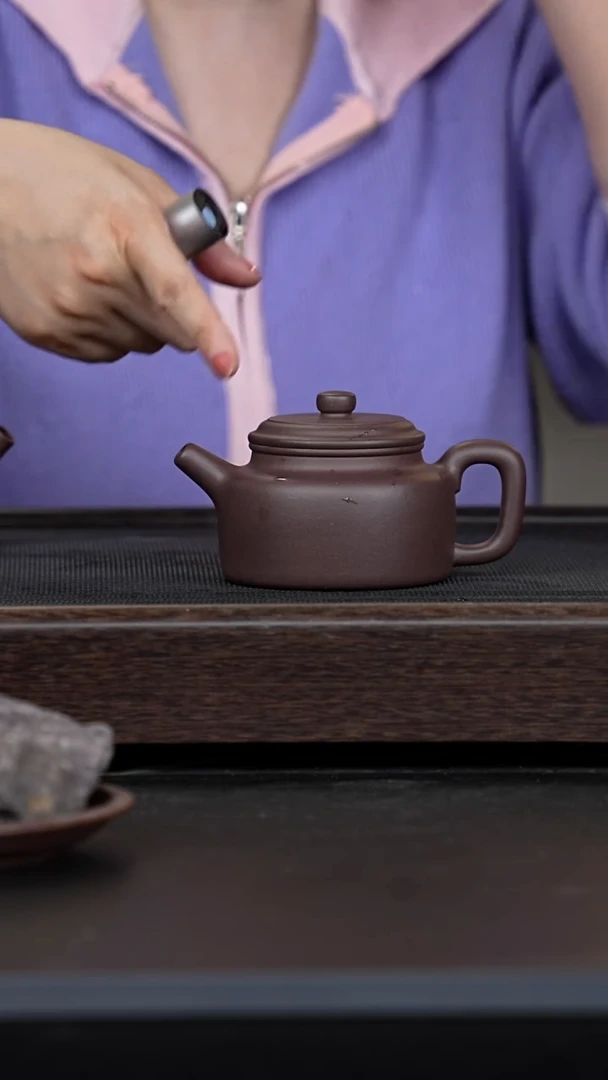 【闪购商品】紫砂茶壶四号井底槽青德钟