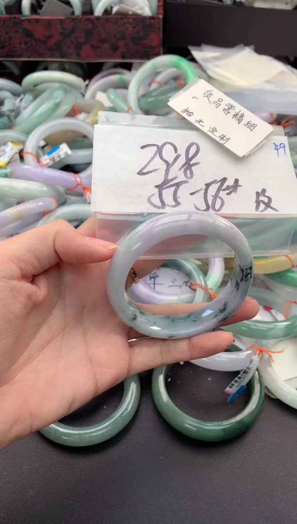 【闪购商品】定制翡翠未镶嵌毛货需精细抛光+多人