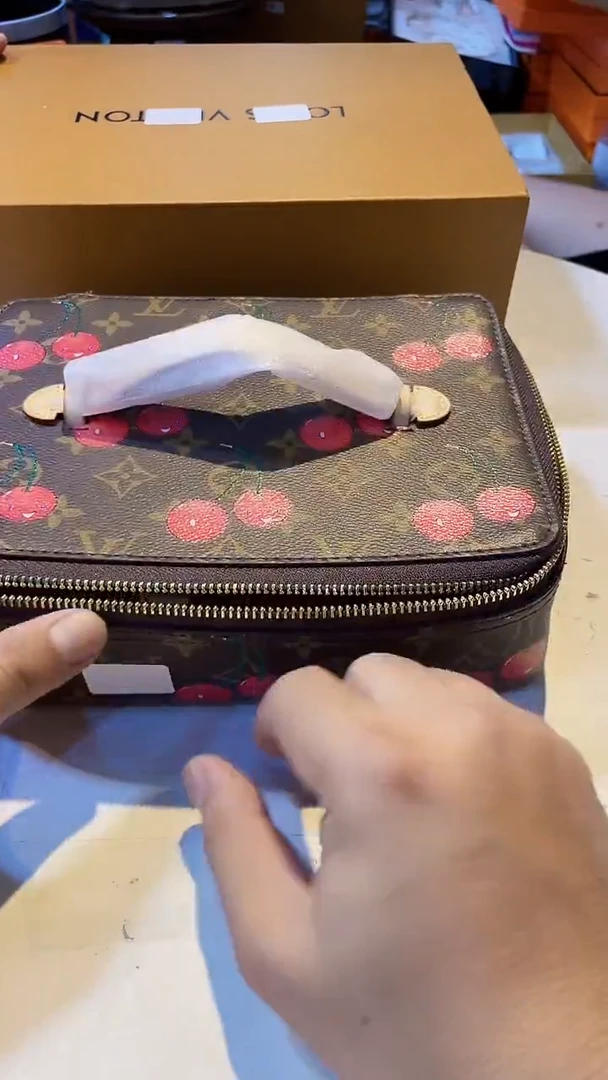 杯鸿辉家品牌瓷器，京东包邮！