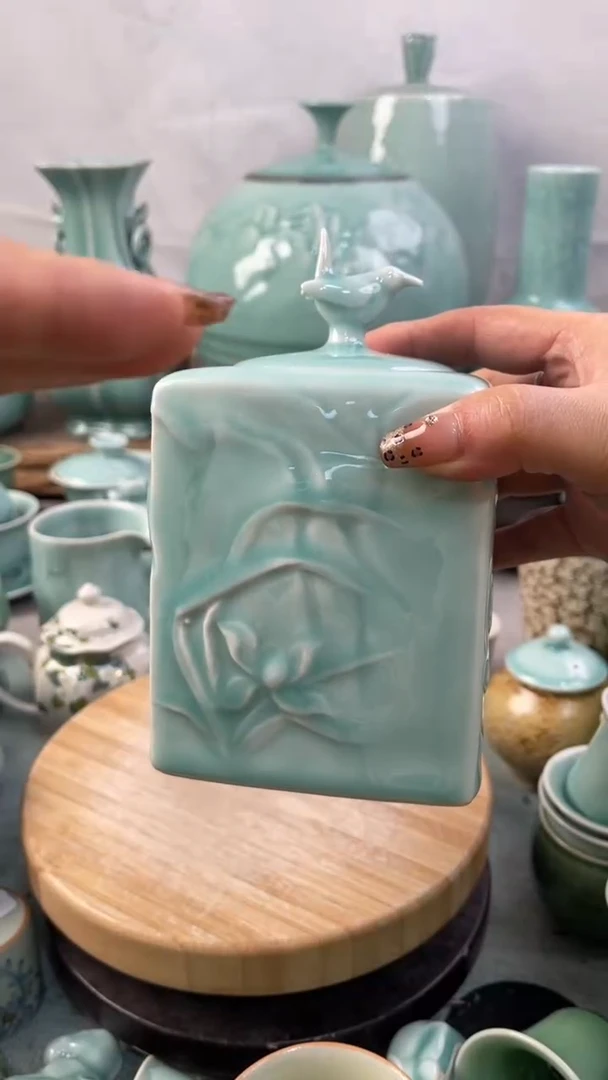 【闪购商品】特价福利 微瑕 慧仙青瓷