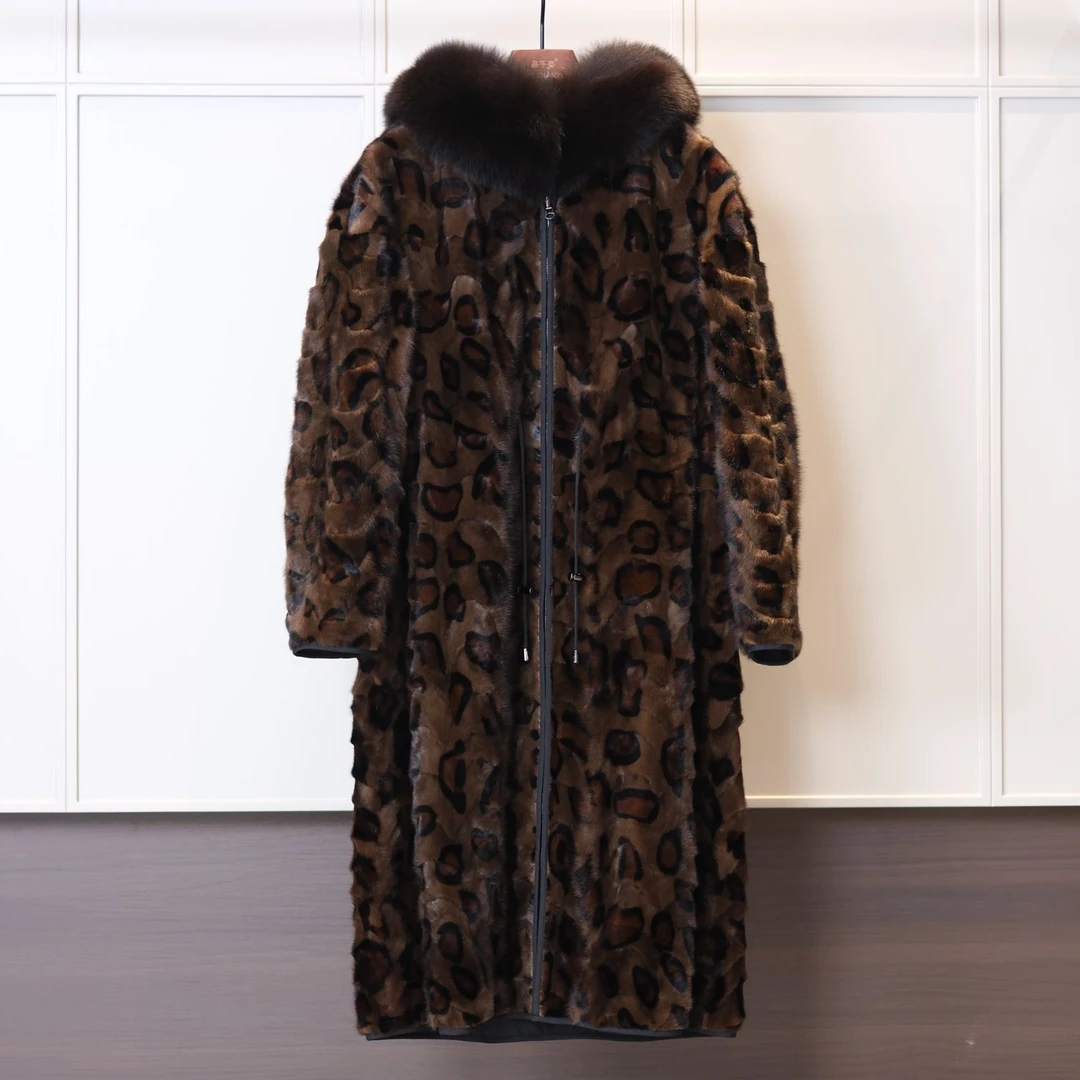 品千姿 新款咖啡豹纹长款水貂连帽外套 两面穿 2516