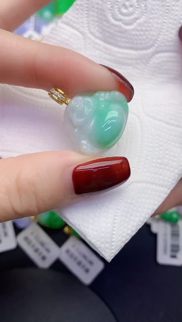 颈饰未镶嵌翡翠缅甸天然翡翠A货