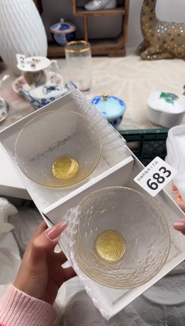 J****yB          683