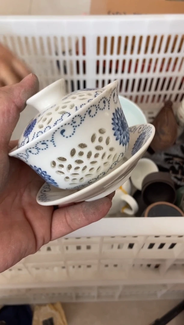 杯无运费险有瑕疵的摄影的产品有使用过的痕迹有点脏介意勿拍