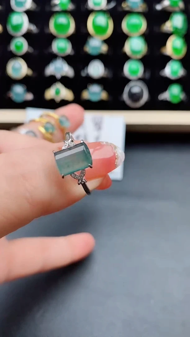 【闪购商品】翡翠戒指银S925镶嵌05850