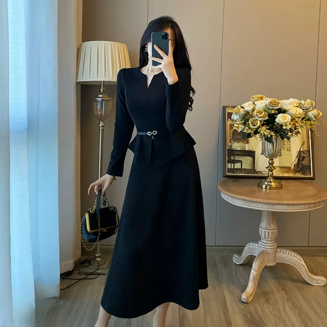 胖妹妹大码女装高级感长袖气质收腰显瘦上衣+高腰遮肉半身裙套装