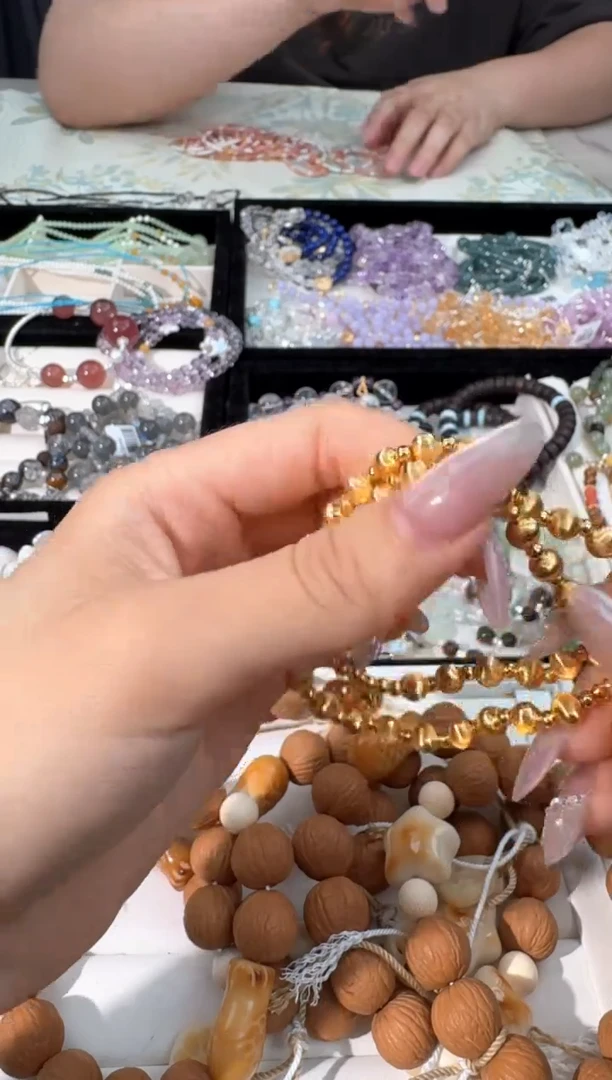 无铜合金K006金色猫眼珠爱心手链