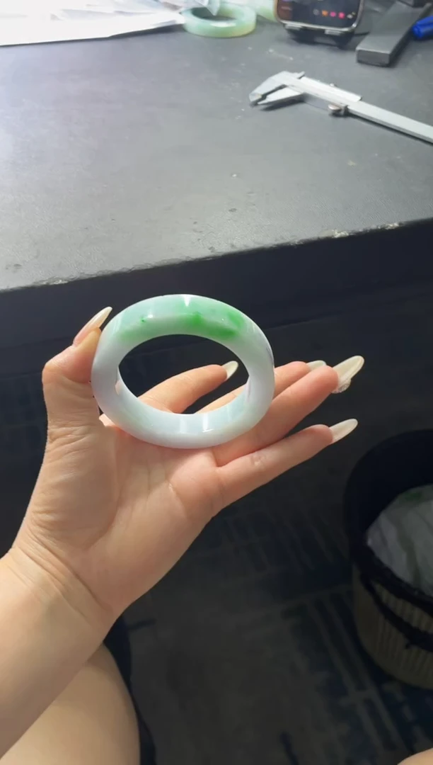 未镶嵌手镯定制翡翠?****吉手镯DDX/发一件