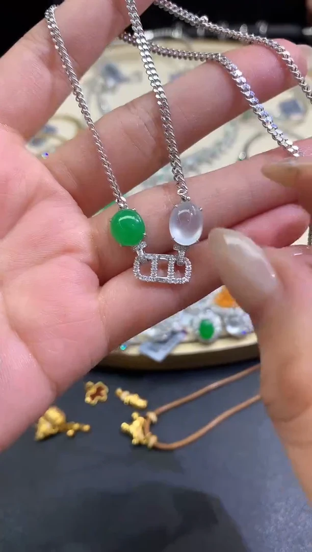 套链18K金镶嵌翡翠A272|16800