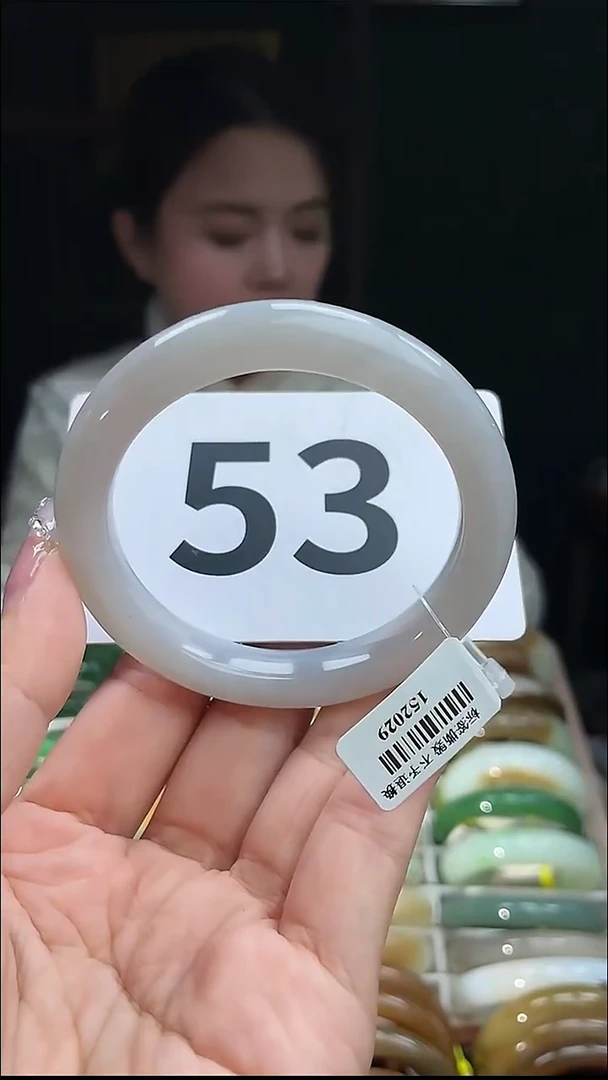 定制和田玉和田玉手镯