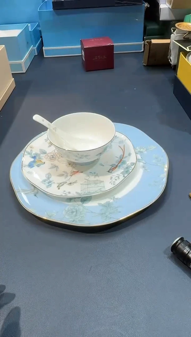 【闪购商品】碗HT196全场正品，京东包邮