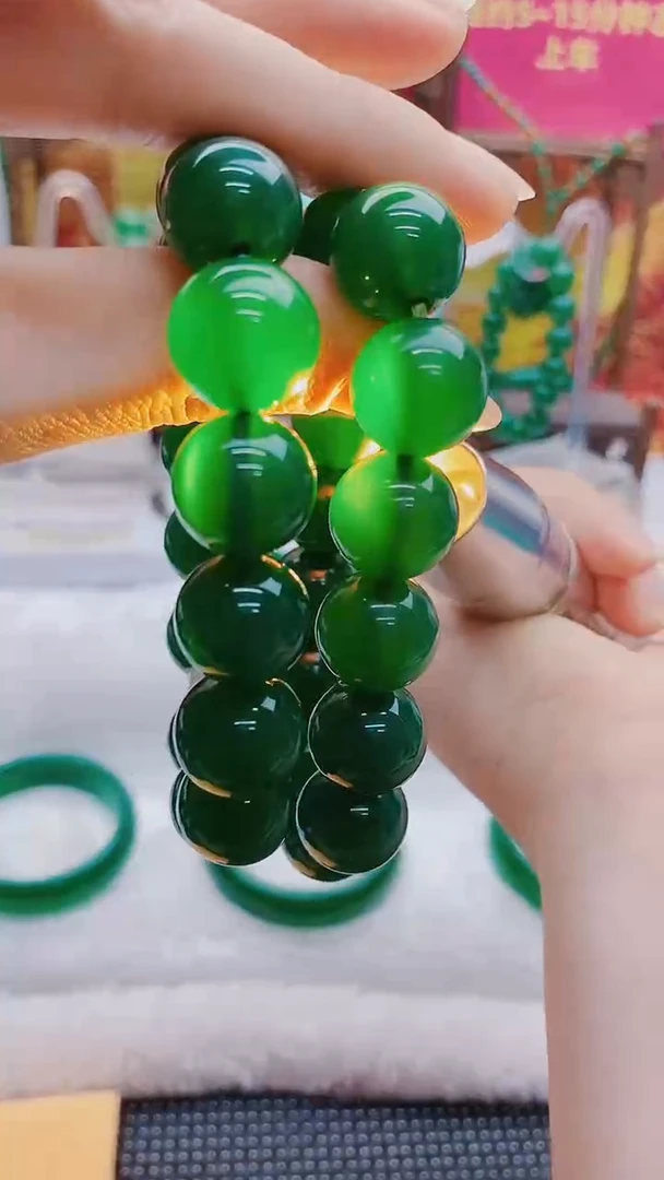 【闪购商品】玛瑙/玉髓手链未镶嵌0