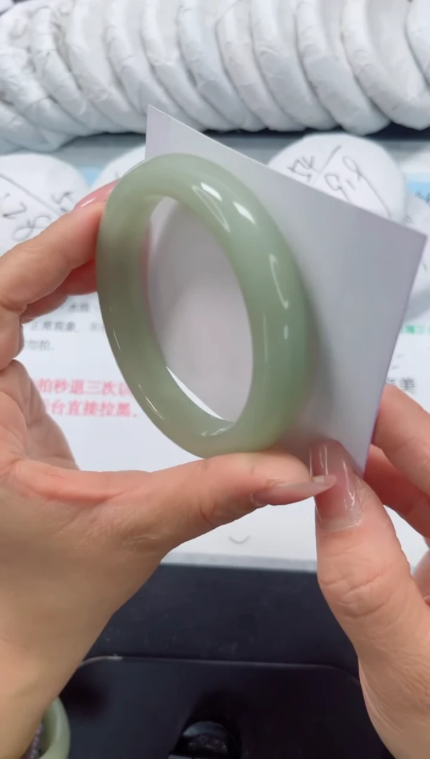 未镶嵌手镯石英质玉69-60.7