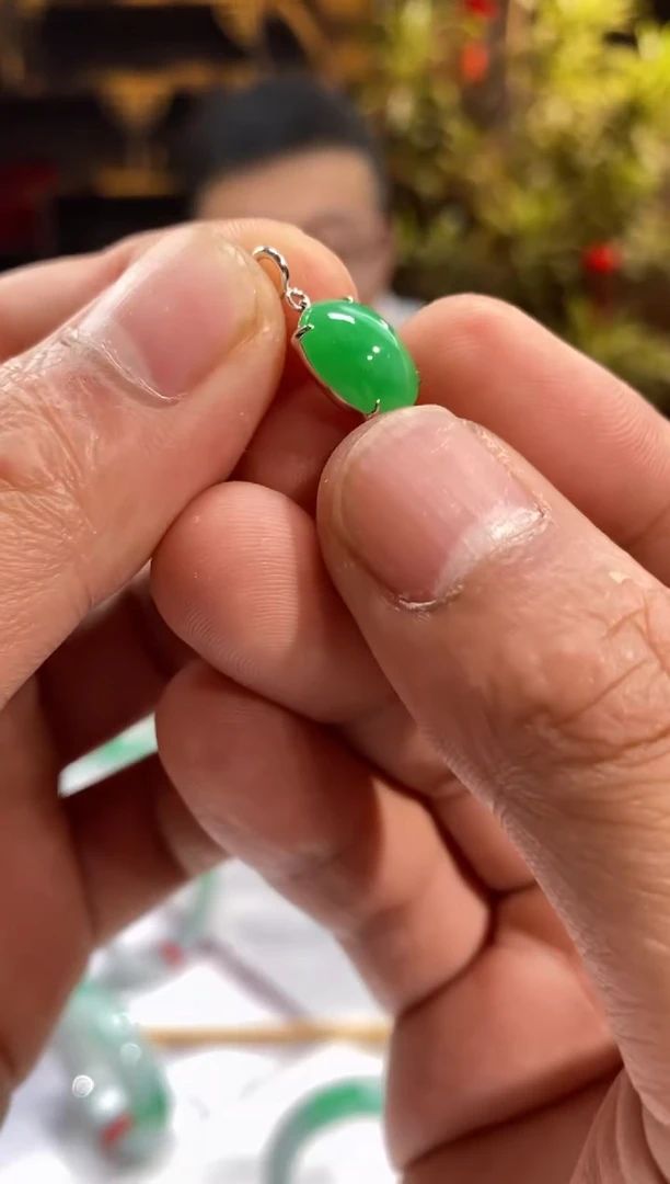 翡翠裸石未镶嵌k00340天然缅甸翡翠A货