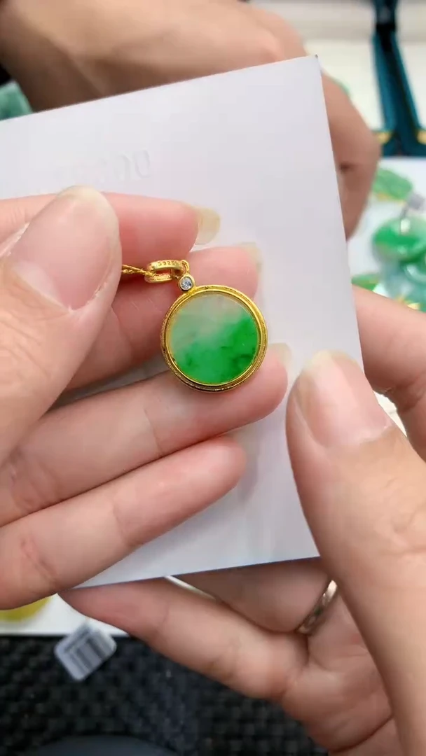 【闪购商品】翡翠颈饰银S925镶嵌            8