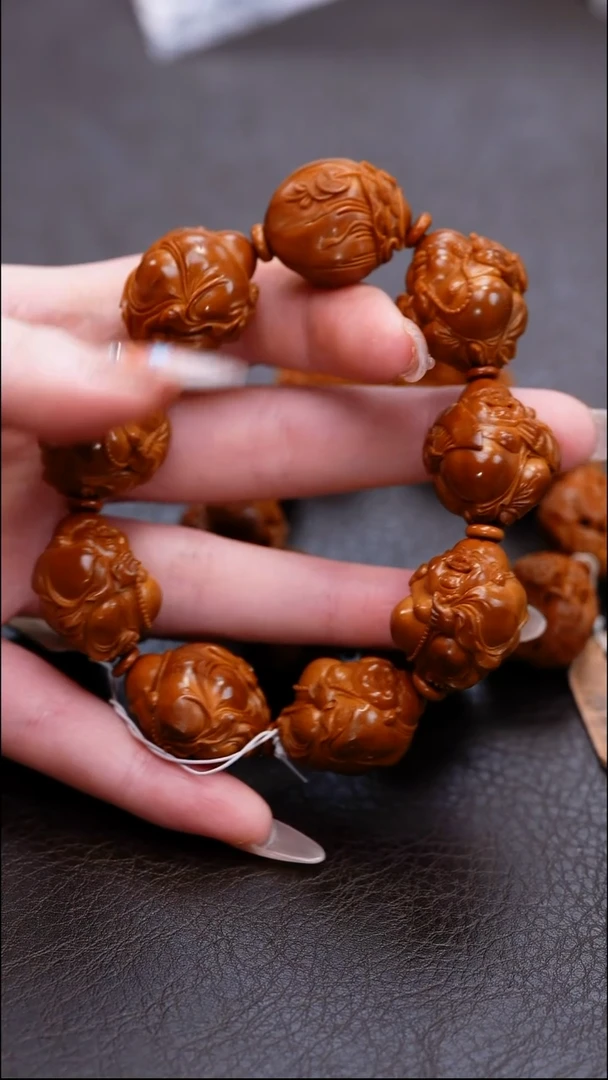 其他橄榄核向*走八宝弥勒